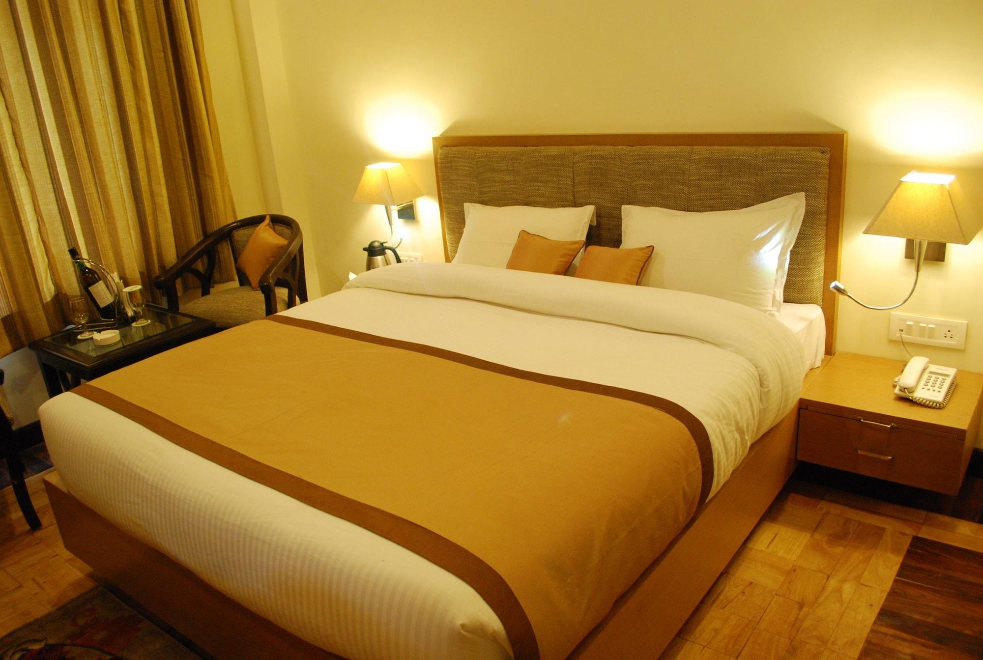 Bravia Hotel Manali Inn Exterior photo